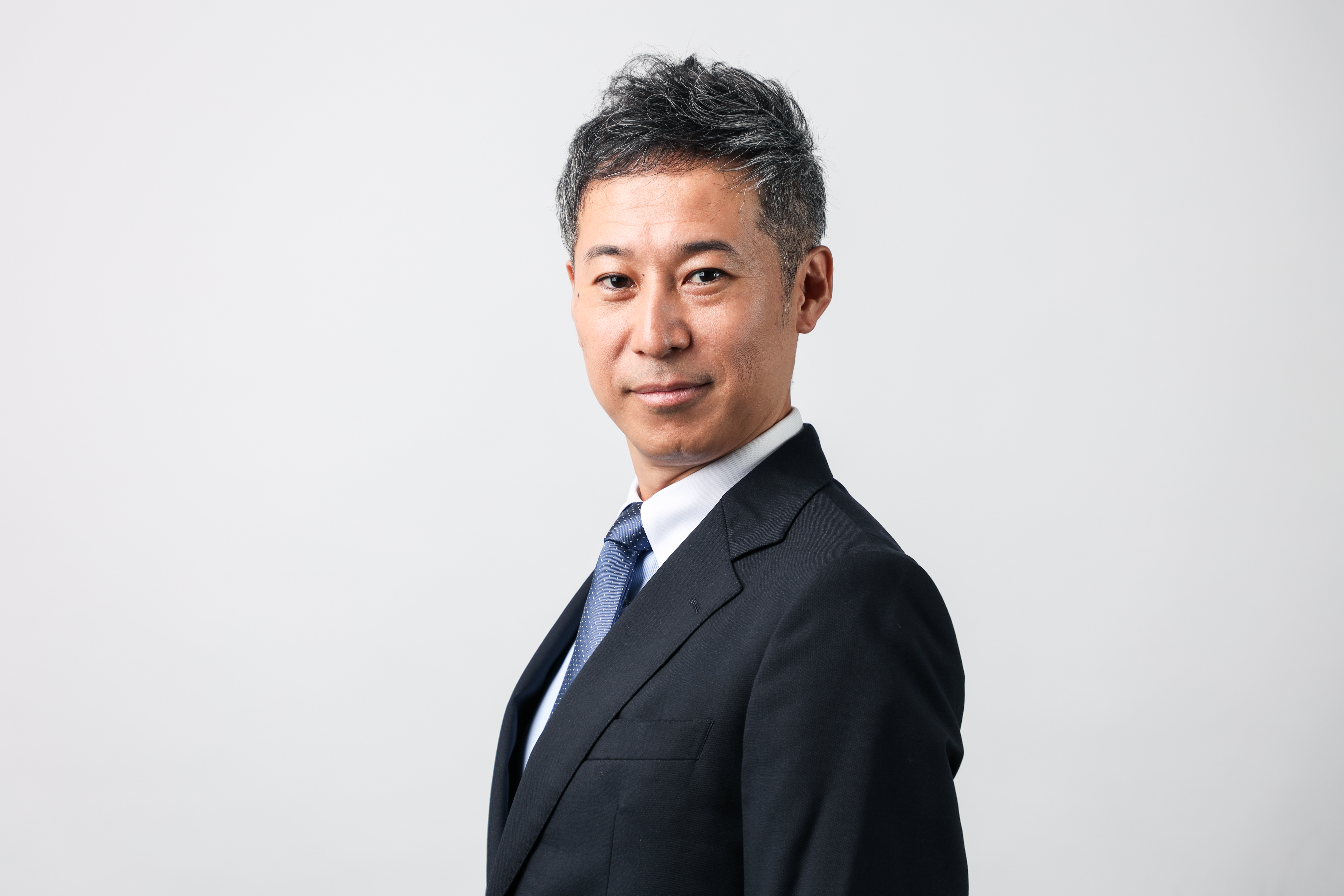 代表 佐藤利幸